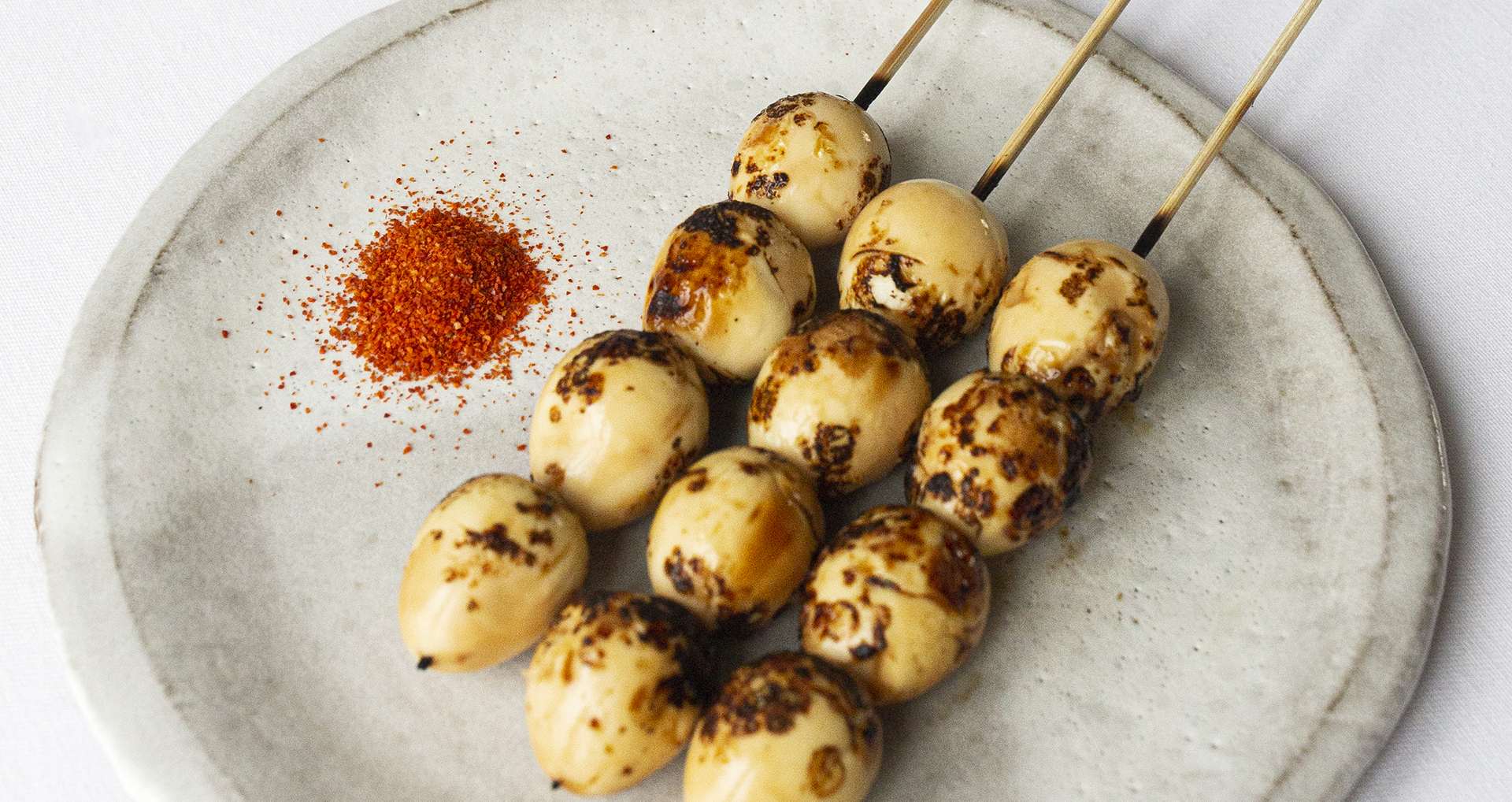 brochettes d'oeufs de caille teriyaki