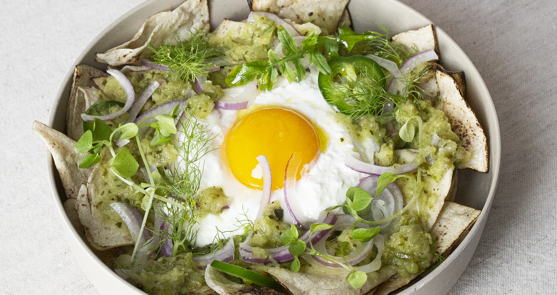 Green chilaquiles