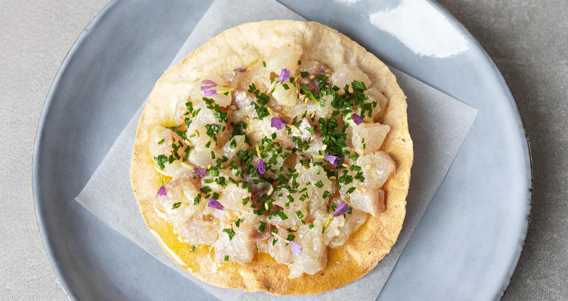 mumm bream tostada