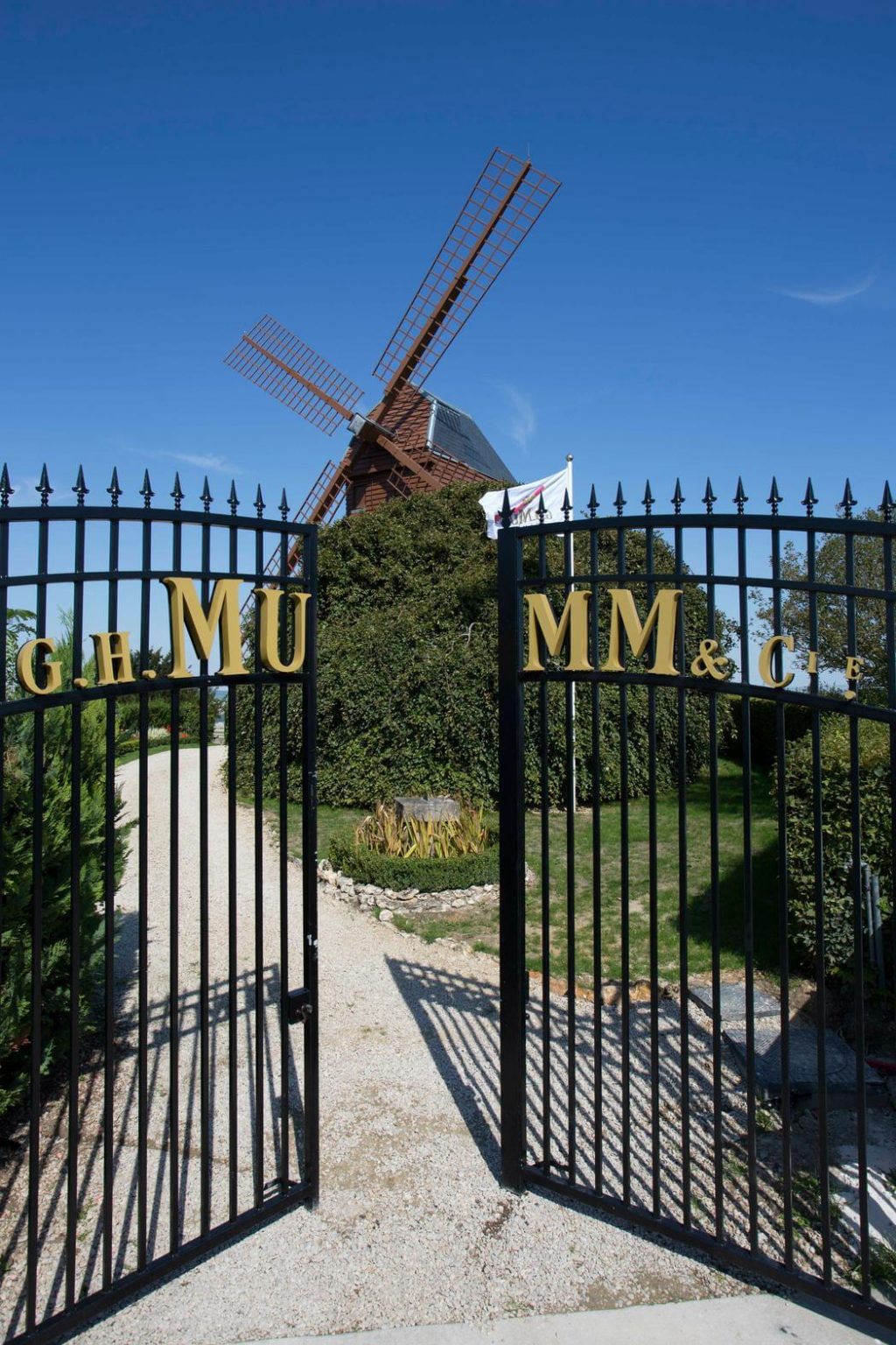 Meet Hermann Mumm G.H.Mumm