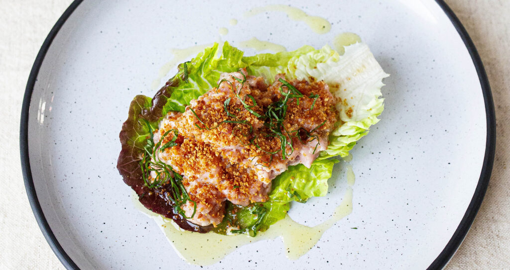 Veal tartare with breadcrumbs G.H.Mumm