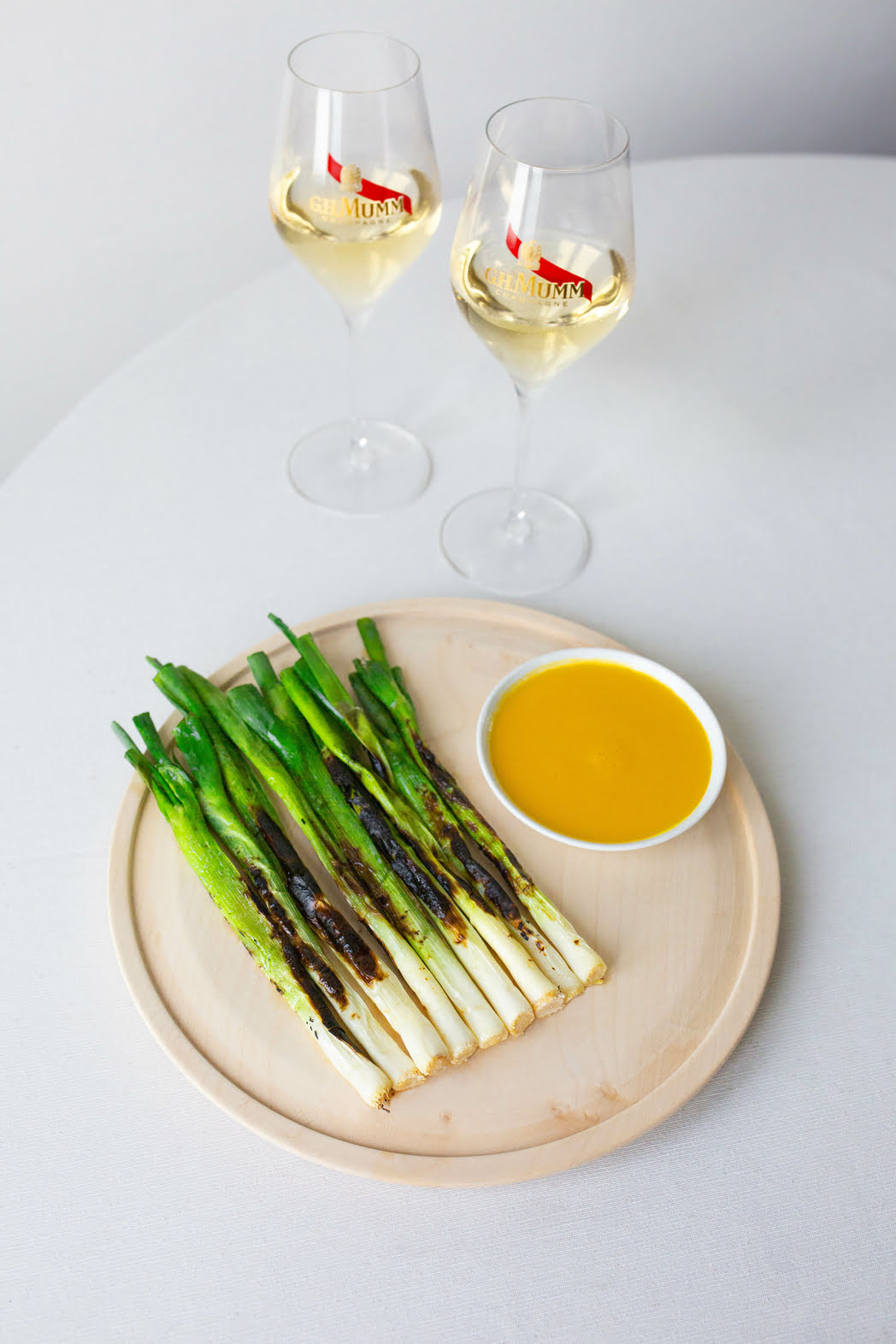 Grilled Pencil Leeks G H Mumm