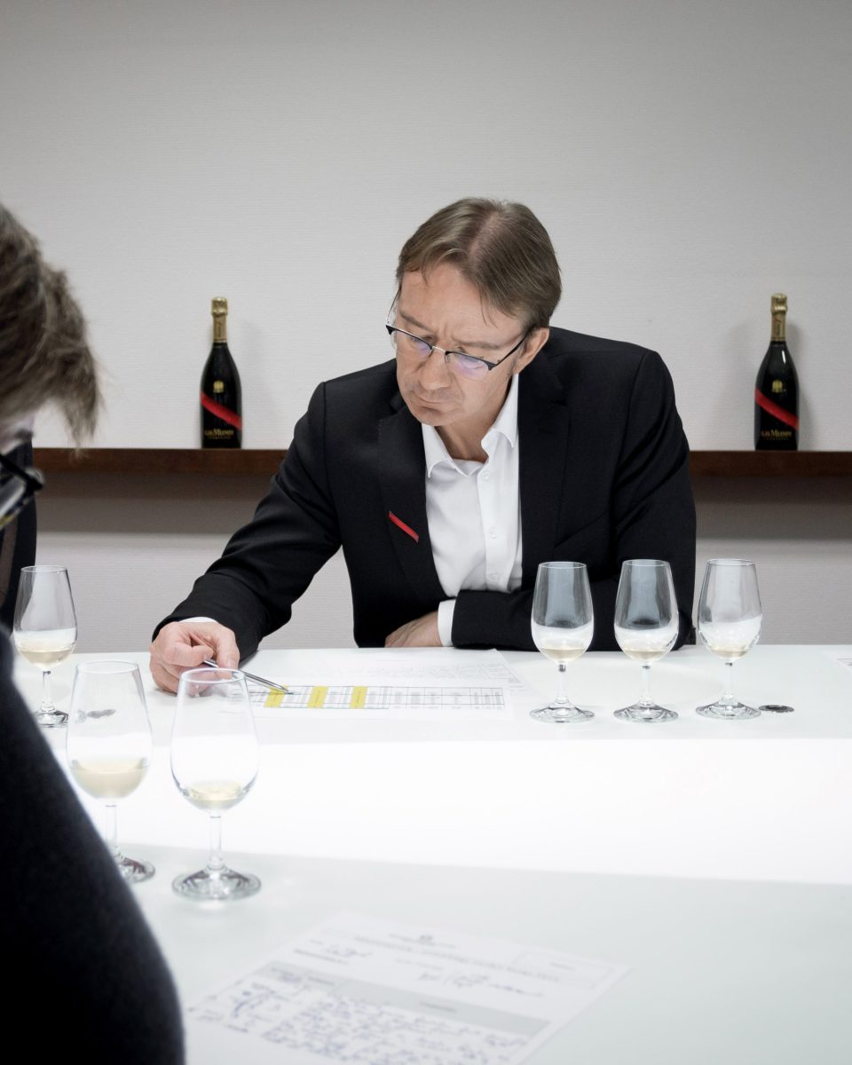 MUMM-digital-asset-blending