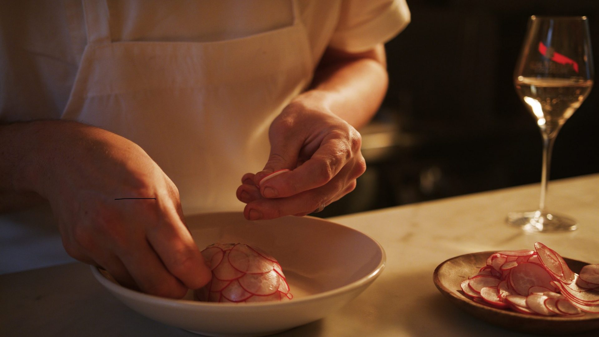 mumm_to_bold_beginnings_screen_grabs_02_121120__1