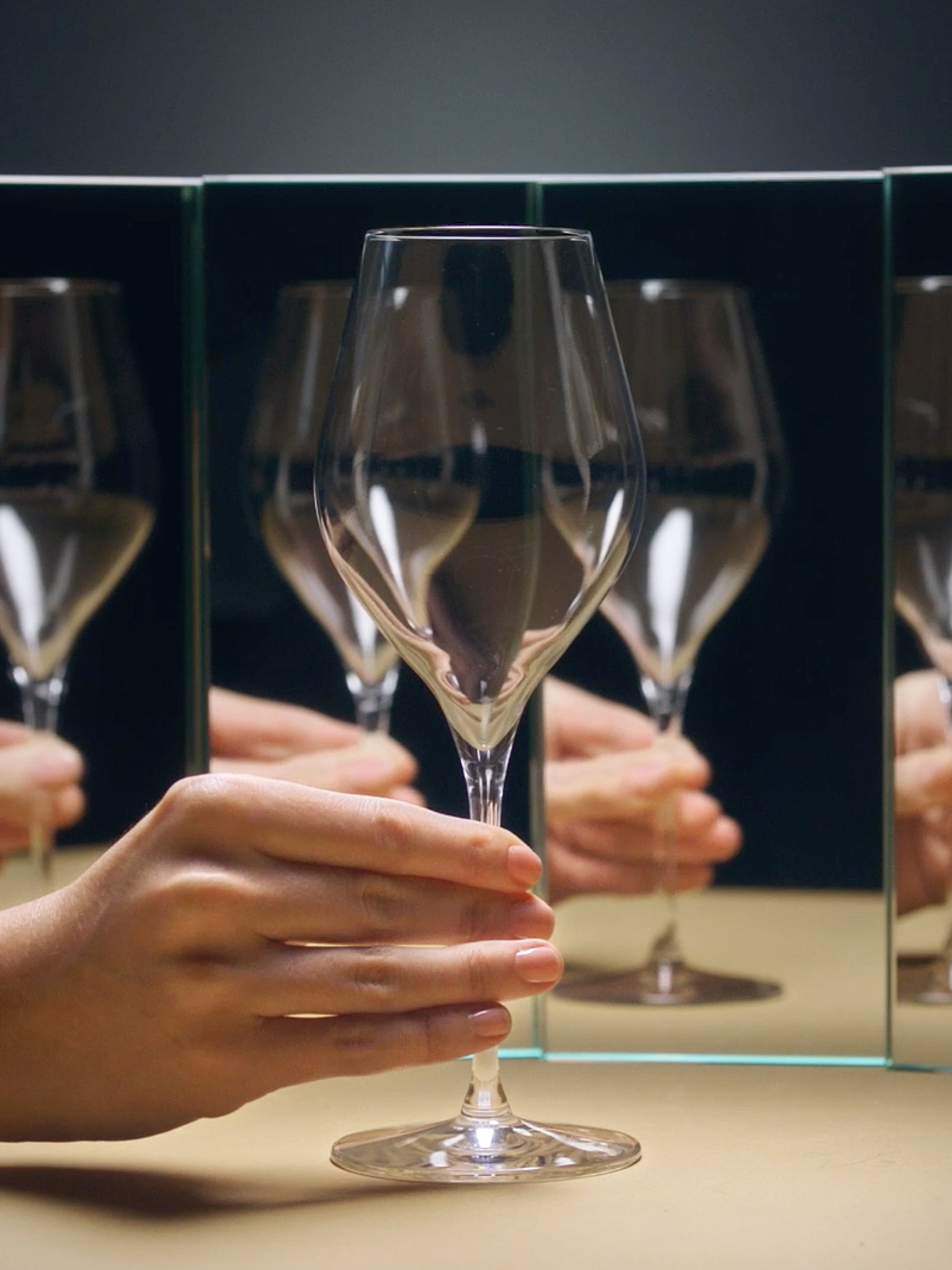 How Many Glasses Are There In A Bottle Of Champagne G H Mumm