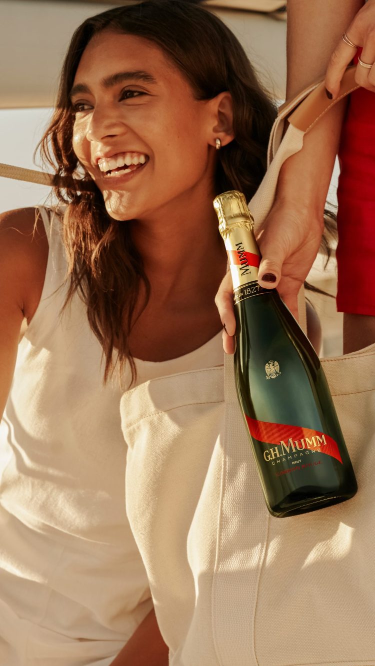 Champagne Mumm