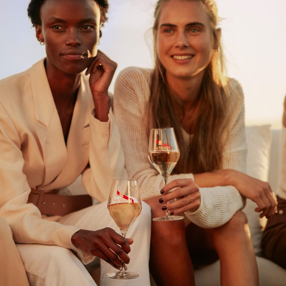 MUMM_SS22_MCR_ADVENTURE_LIFESTYLE1_FINAL_1x1_