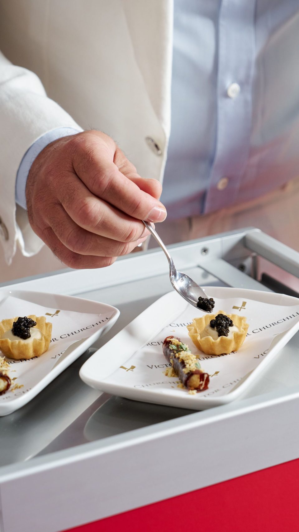 mumm-melbourne-cup-homepage-mobile-banner (6)