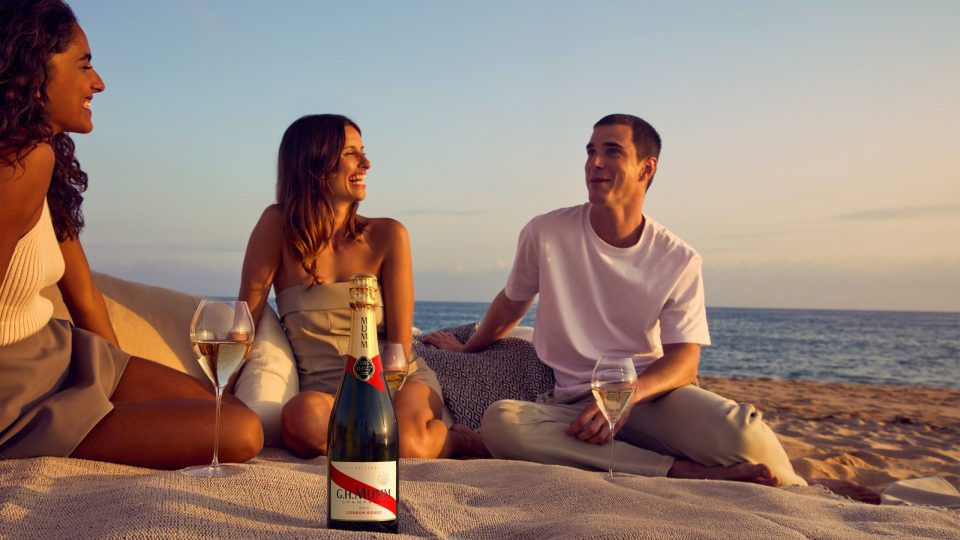 G.H.MUMM_Lifestyle Shooting_Picnic 2_CR repack adapted_FY25.jpg