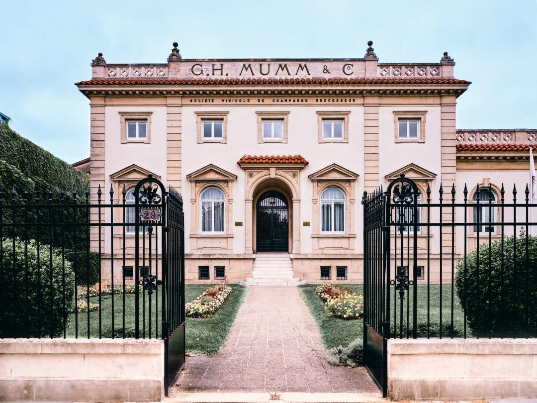 OriginalSizeJPEG-MAISON-MUMM-2-FULL-RES