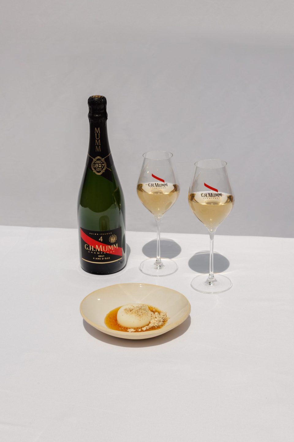 057 – Mochi glacé vanille, sirop de sucre et poude de kinako