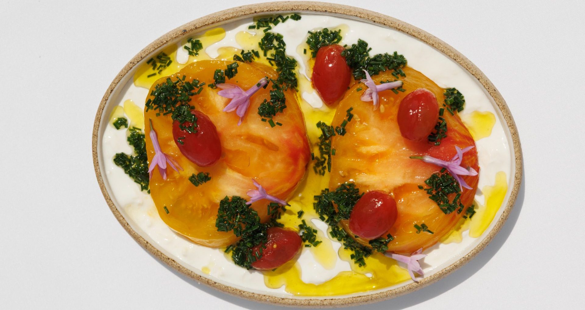 Heirloom tomatoes, fresh & ricotta whipped with basil oil - summer starter mumm cordon rouge pairing champagne- tomates ricotta basilic