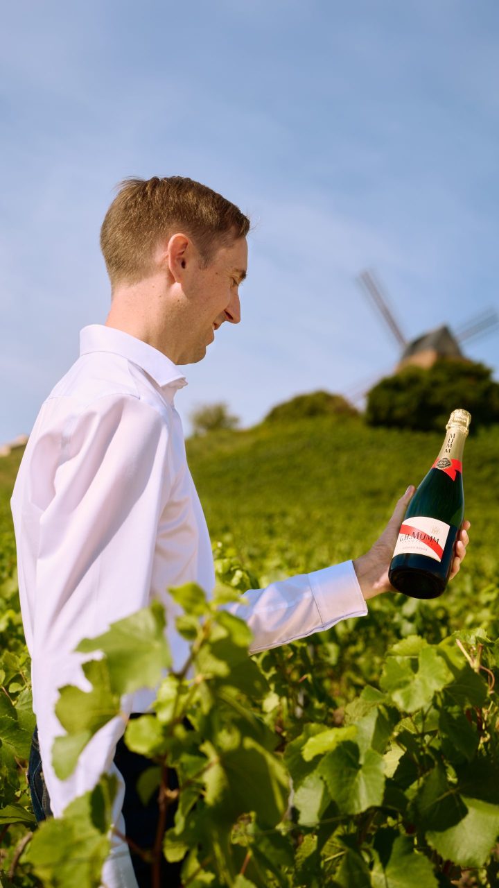 G.H. MUMM_Cordon Rouge_ FY26_Yann New Bottle_9-16