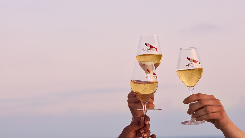 Verre champagne Mumm