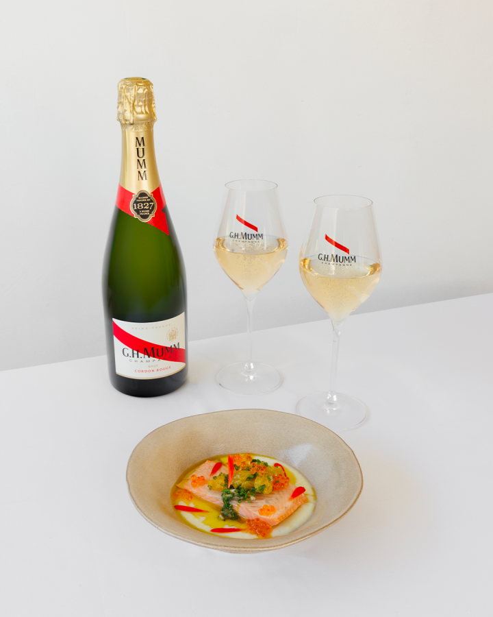 Truite pochée, vinaigrette chaude au beurre de noisette et agrumes