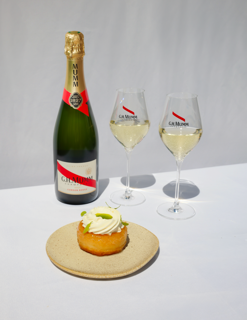 Baba à la farine de châtaigne, chantilly vanille, huile de figuier