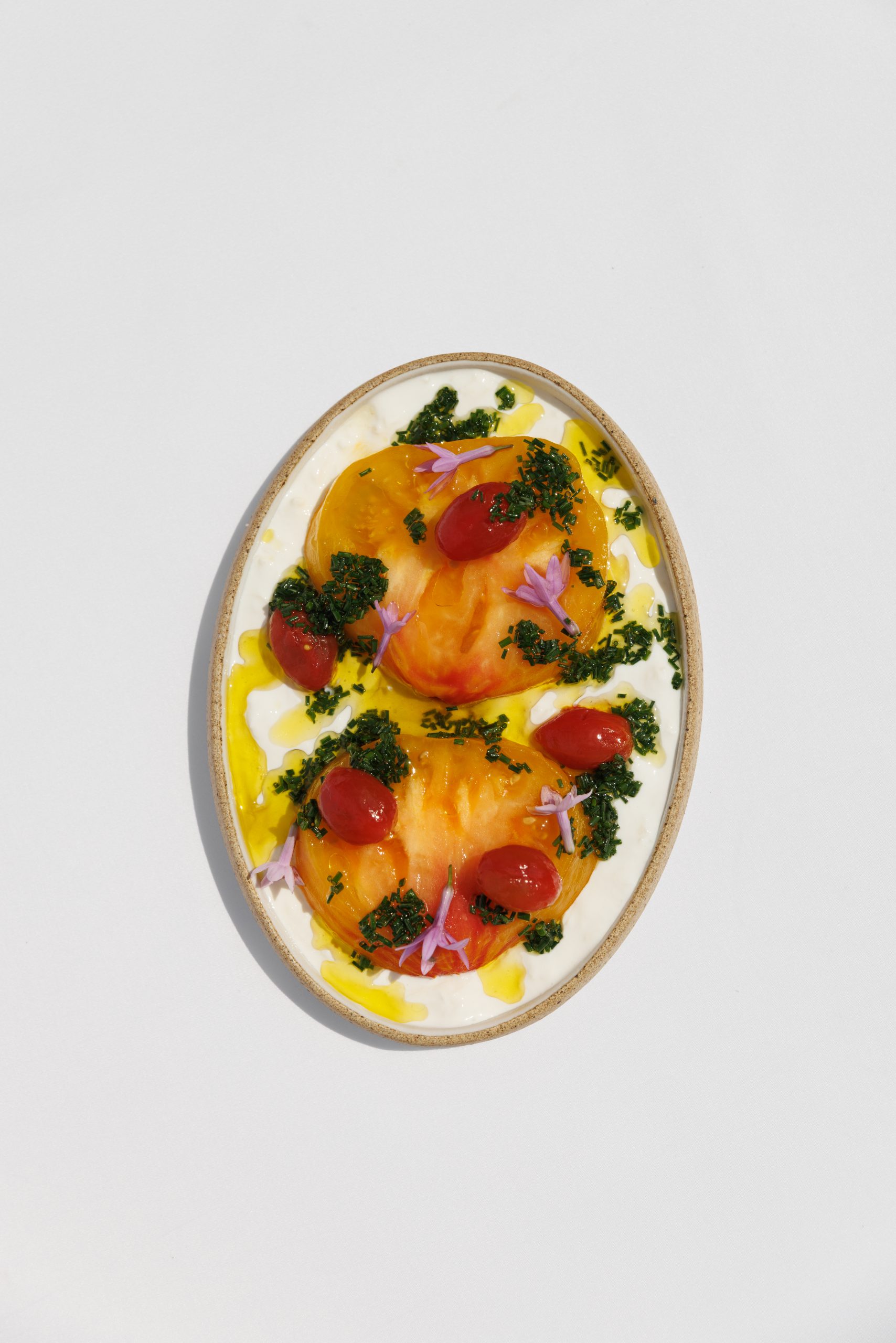 Heirloom tomatoes, fresh cherries & ricotta whipped with basil oil pairing Cordon Rouge - no bottle